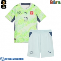 Fotballdrakt Barn Sveits Granit Xhaka #10 Bortedraktsett VM 2026 Kortermet (+ Korte bukser)